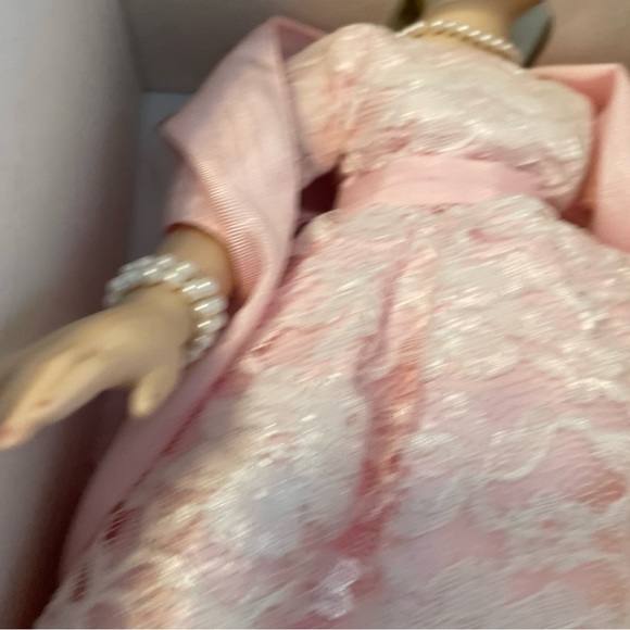 ROCK and ROLL DOLL Collection Princeton Gallery Chantilly Lace Porcelain In Box - Picture 6 of 11